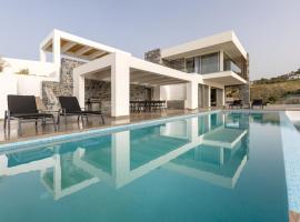 Rock Bay Villas - Luxury Villas in Crete, hotel in Agia Pelagia