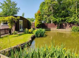 Woodies, cabin in Peasmarsh