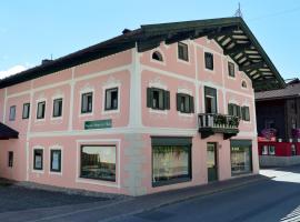 Pension Brixen im Thale: Brixen im Thale şehrinde bir otel