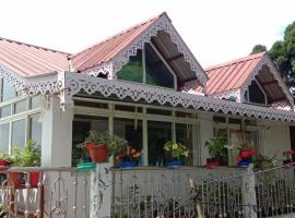 RISE N SHINE HOMESTAY، فندق في دارجيلنغ