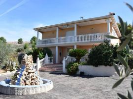 Casa Rural " La Bruja ", country house in Segorbe