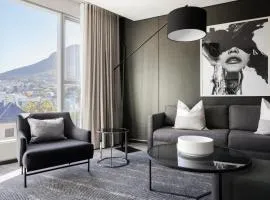 The Capital 15 on Orange Hotel & Spa