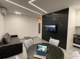 Trebinje LUX Apartman sa garažom blizu centra