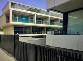 Cozy canide beach apartment
