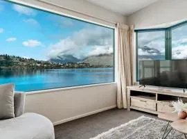 Lakefront Living at Remarkables Retreat Unit 3