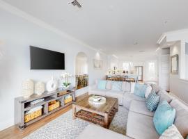 Brightwater Blue, holiday home in Clearwater Beach