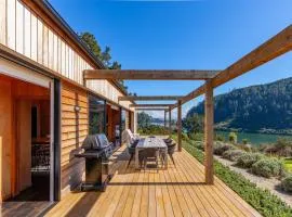 The Waikato Lookout - Whakamaru Holiday Home