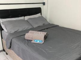 Unidade independente em sobrado, confort&aacute;vel e familiar no cora&ccedil;&atilde;o de Foz! T&Eacute;RREO e piscina compartilhada