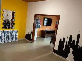 Appartement 2 chambres avec deco coloree a Fidjrosse proche de la plage
