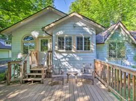 Elk Hideaway Ashford Cottage with Hot Tub!