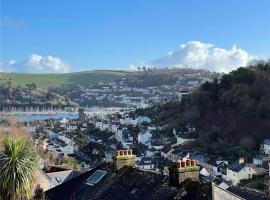 Beautiful 5 Bedroom, Amazing Water & Valley Views, hotel spa a Dartmouth