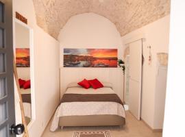 Room 20 - Piccola Camera in pietra bianca, casa de hóspedes em Giovinazzo