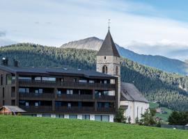 Mountain Lodge Margit, hotell sihtkohas Maranza huviväärsuse Brunner Platter lähedal