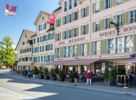 Weisses Rössli Swiss Quality Hotel, lemmikloomasõbralik hotell sihtkohas Brunnen