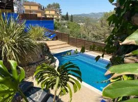 Villa Charma with private pool and Air conditioning close to sitges in peaceful location