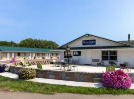 Travelodge by Wyndham Spirit Lake/Okoboji, hotel with parking in Spirit Lake