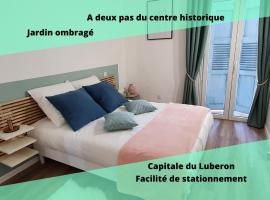 Lavandul'Apt – hotel w Apt