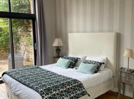 Maison La Tour, hotell i Dinan