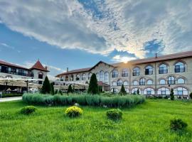 Старый Бастион, hotel Benderben