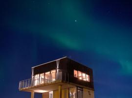 Converted Water Tower, Hotel in Grindavík