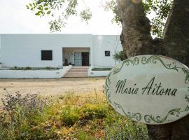 B&B Masía Aitona, bed & breakfast σε Useras