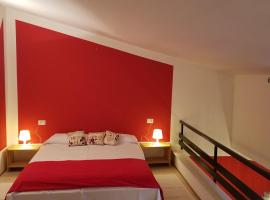 Honeycomb - casa vacanze, hotel v destinaci Varese