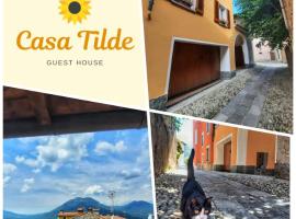 Casa Tilde Guest House، مكان عطلات للإيجار في Cunardo