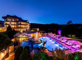 Romantischer Winkel RoLigio & Wellness Resort: Bad Sachsa, Salztal-Paradies baths yakınında bir otel