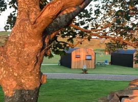 Castledarcy Glamping, glamping site in Lahinch