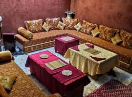 Dar Calme Chez El Bouhali: Skoura şehrinde bir otel