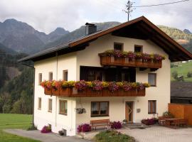 Haus Guggenberger, hotel with parking in Liesing