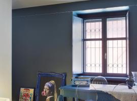 Casa da Gio',incantevole design, nel cuore di Alba, parcheggio