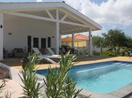 Kas Trupial, holiday rental in Willemstad