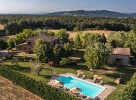 Villa Augusto 10, Emma Villas, hotel en Piegaro