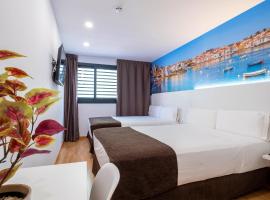 Hotel BESTPRICE Girona, готель у Жироні