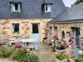 Maison accueillante à Cléden-Cap-Sizun avec jardin clos