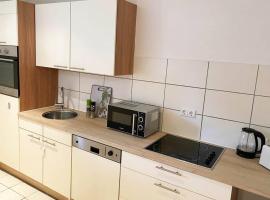 2 room work & stay flat with Smart-TV and WLAN, apartamento en Bedburg Hau