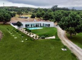 Quinta Foz Arelho Piscina Aquecida, hotel dengan kolam renang di Foz do Arelho