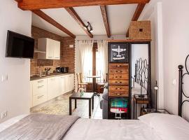 APARTAMENTOS LA VIEJA IMPRENTA, hotel ieftin din Sigüenza