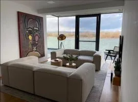Modernes Apartment mit wunderschonem Rheinblick