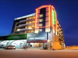 Inn Home Hotel, hotel v destinaci Muar