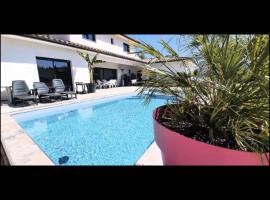 Studio Provence, hotel em Istres