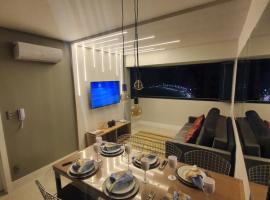 Lindo apto tudo novinho, pr&eacute;dio frente mar, Hotel in Balne&aacute;rio Cambori&uacute;