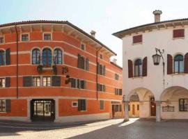 Palazzo Cappello, hotel v destinaci Mel