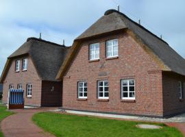 Pension Sössaarep's Hüs, guest house in Nebel