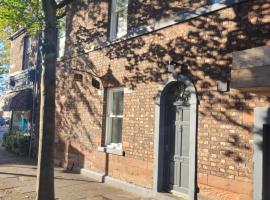 Carlisle City Centre, Cute Victorian House., ξενοδοχείο στο Καρλάιλ