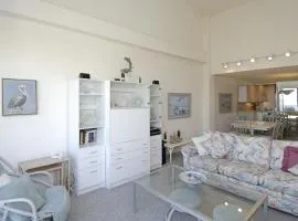 Sea Colony -- 2C Annapolis Garden