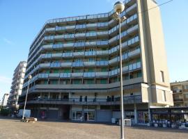 Hotel Zeus Lido di Classe Room Only, hotell i Lido di Classe