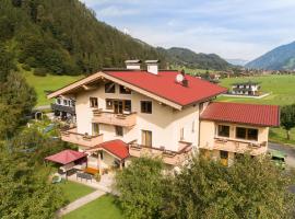 Ferienhaus Haas II, hotel met parkeren in Haslach