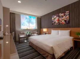 Guide Education Culture Hotel Kaohsiung Museum of Fine Arts